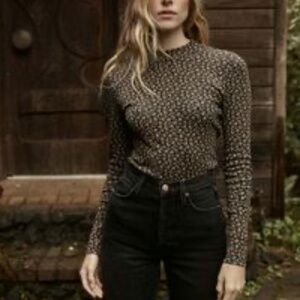 DOEN Maxine Pointelle Tee In Nightfall Secret Garden- Size M